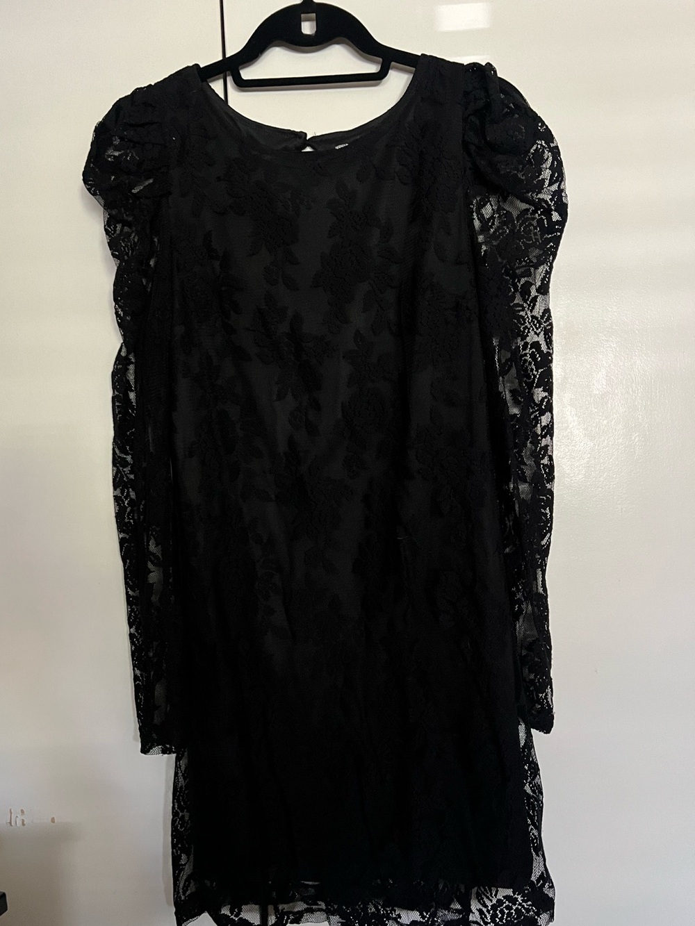 Costa Blanca Black Lace Long-Sleeve Dress